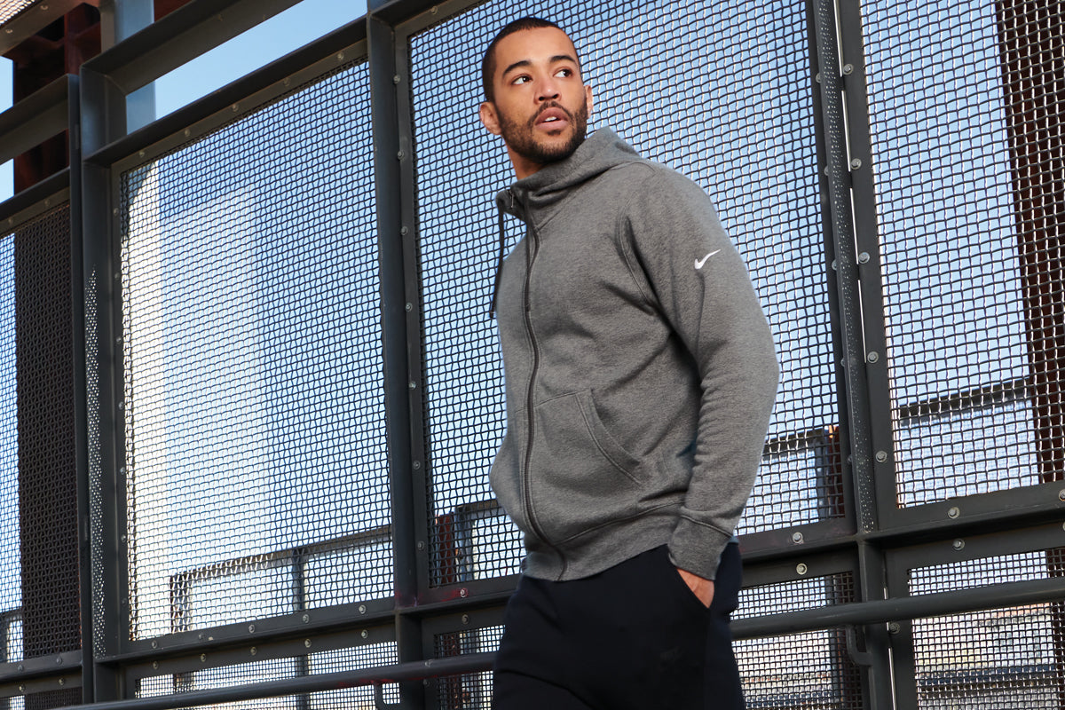 Nike Club Fleece Sleeve Full-Zip Hoodie